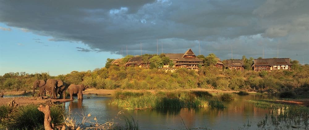 Victoria Falls Safari Lodge Dış mekan fotoğraf